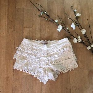 Lace shorts